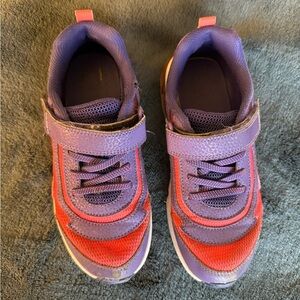 Stride rite sneakers with velcro size 1.5W girls pink and purple with lights